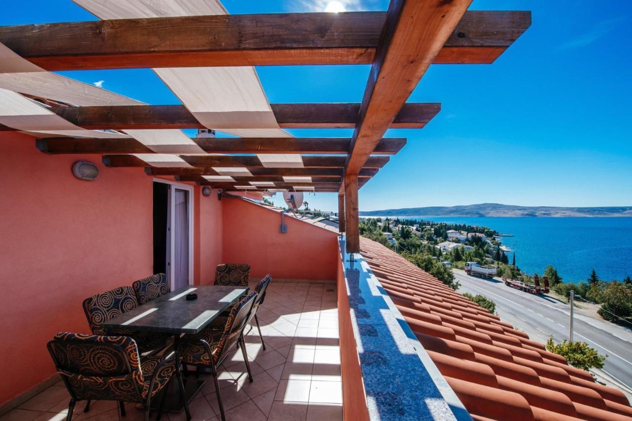 Apartment Apartments Amari Starigrad Paklenica