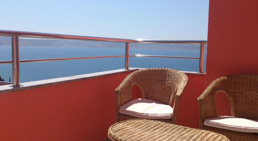 Apartments Amari * Starigrad Paklenica