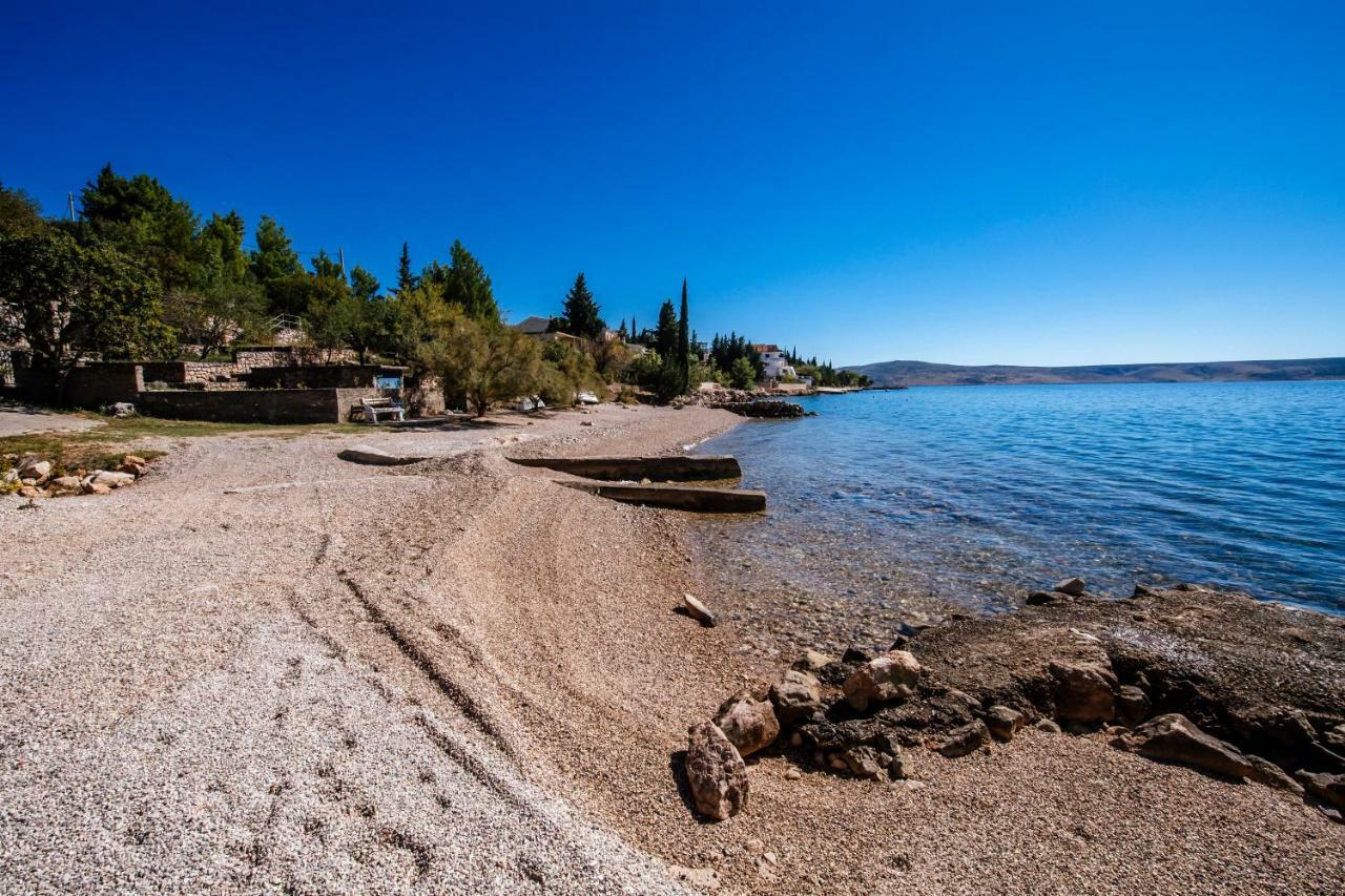 Apartments Amari * Starigrad Paklenica